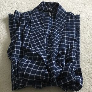 Joe Boxer Unisex Blue/White Plaid Robe